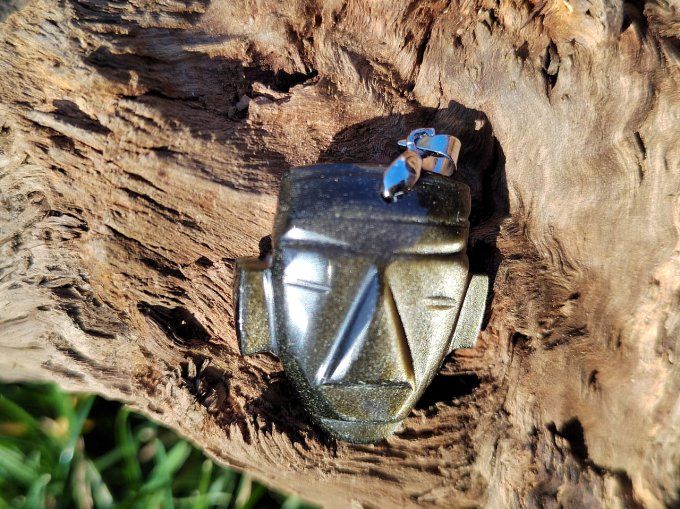 OBSIDIENNE DORE DIEU AZTEQUE