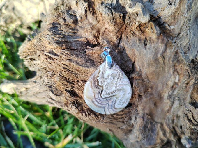 AGATE CRAZY LACE